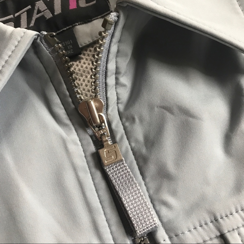 Static NWOT Rugged Vest Large gray poly - Picture 9 of 13